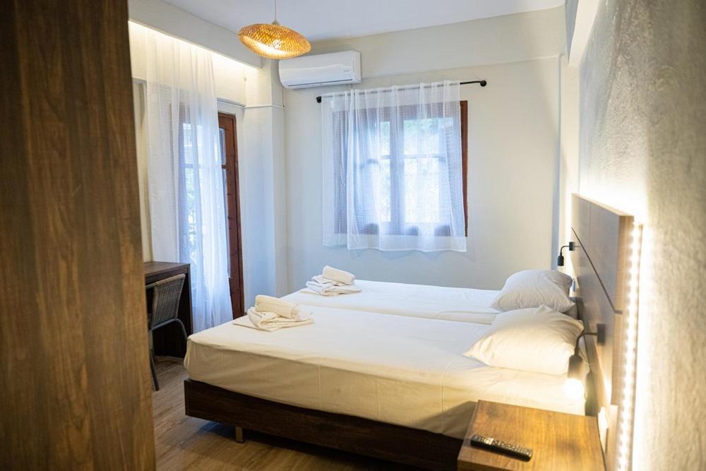 Este Luxury Apartments Kriopigi Luaran gambar