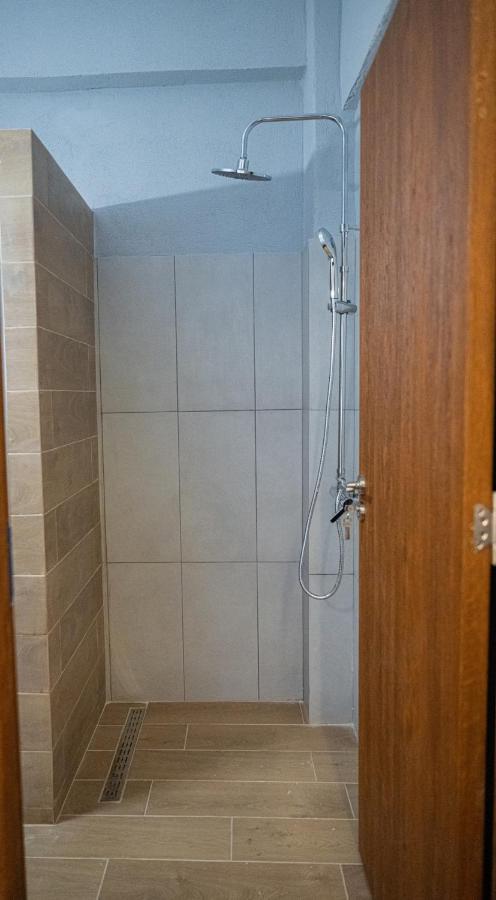 Este Luxury Apartments Kriopigi Luaran gambar