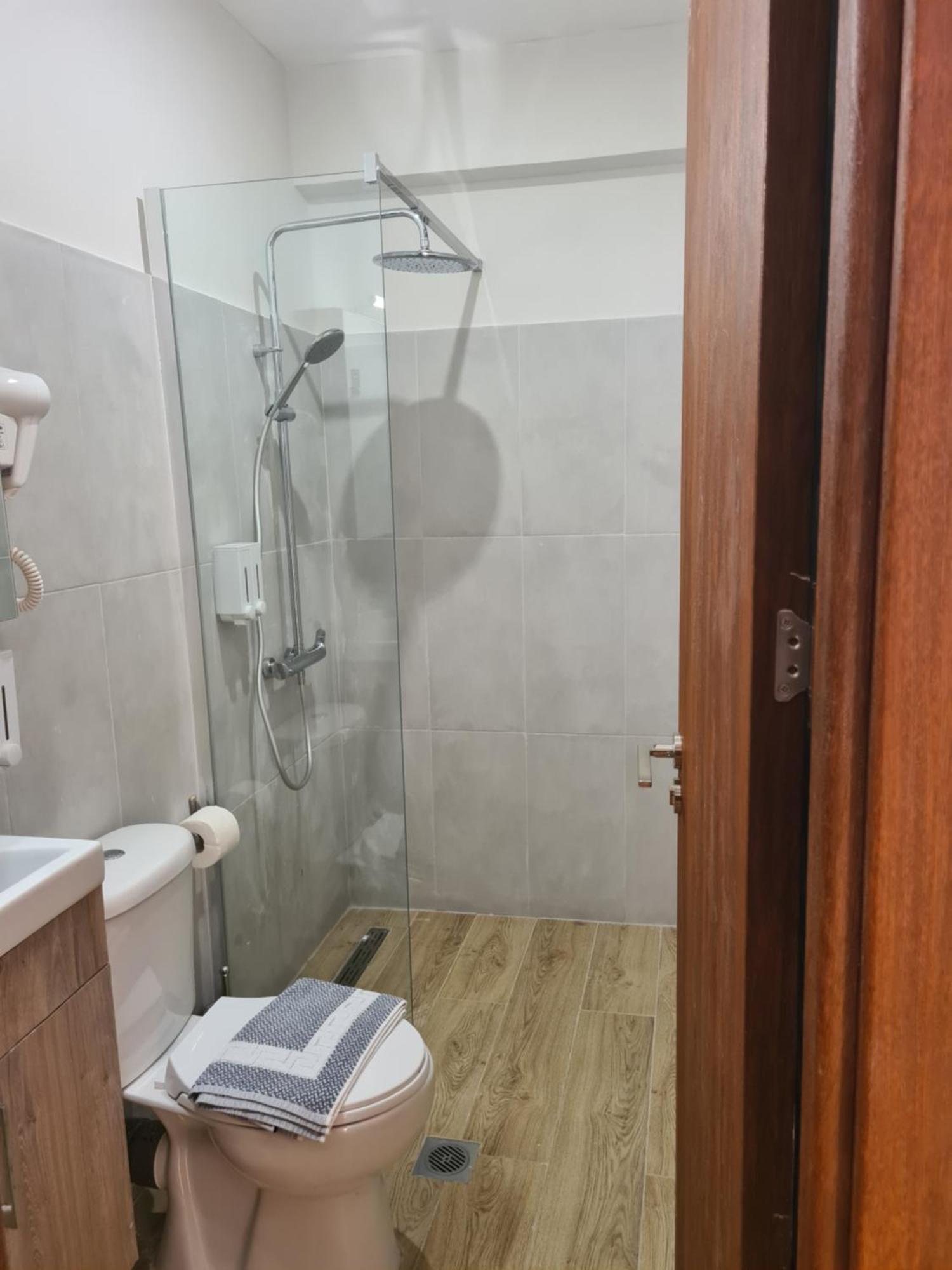 Este Luxury Apartments Kriopigi Luaran gambar